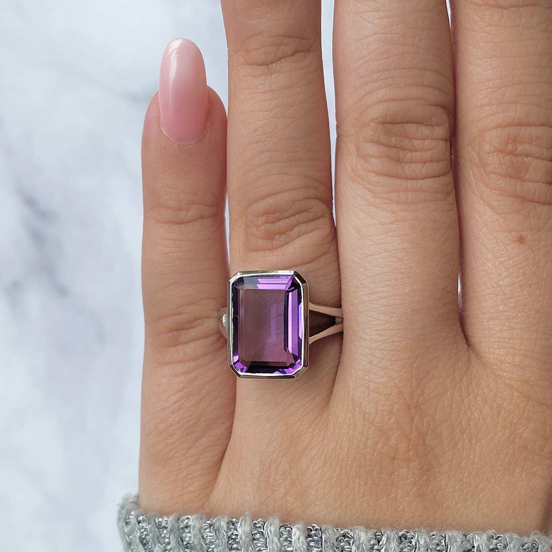 Amethyst Ring-(AMT-SR-1928.)