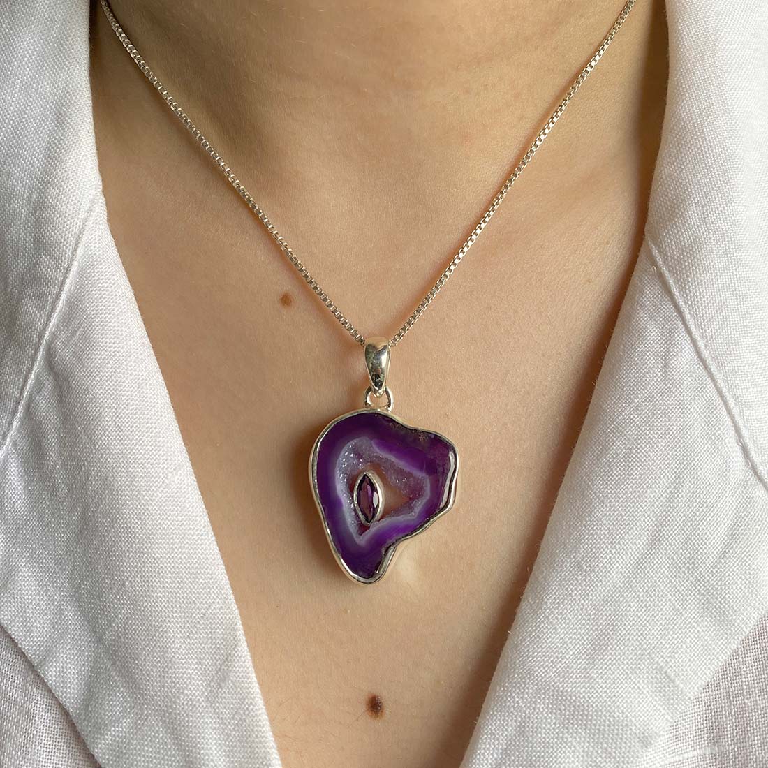 Agate (Purple) Pendant-(APU-P-1.)