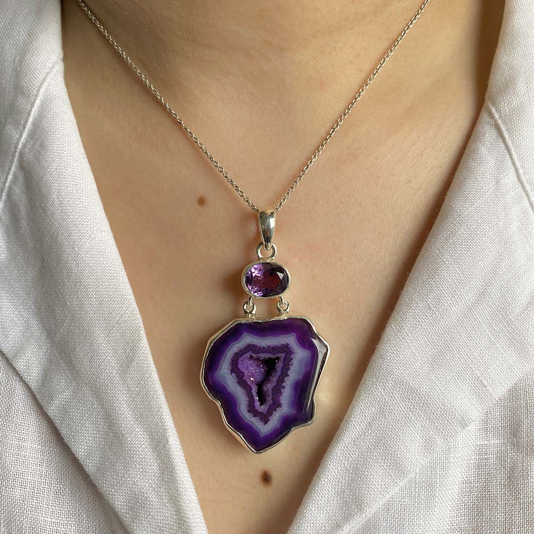 Agate (Purple) Pendant-(APU-P-17.)