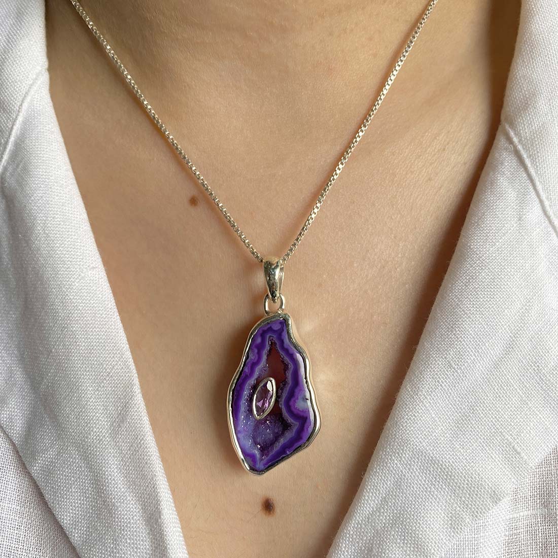 Agate (Purple) Pendant-(APU-P-2.)