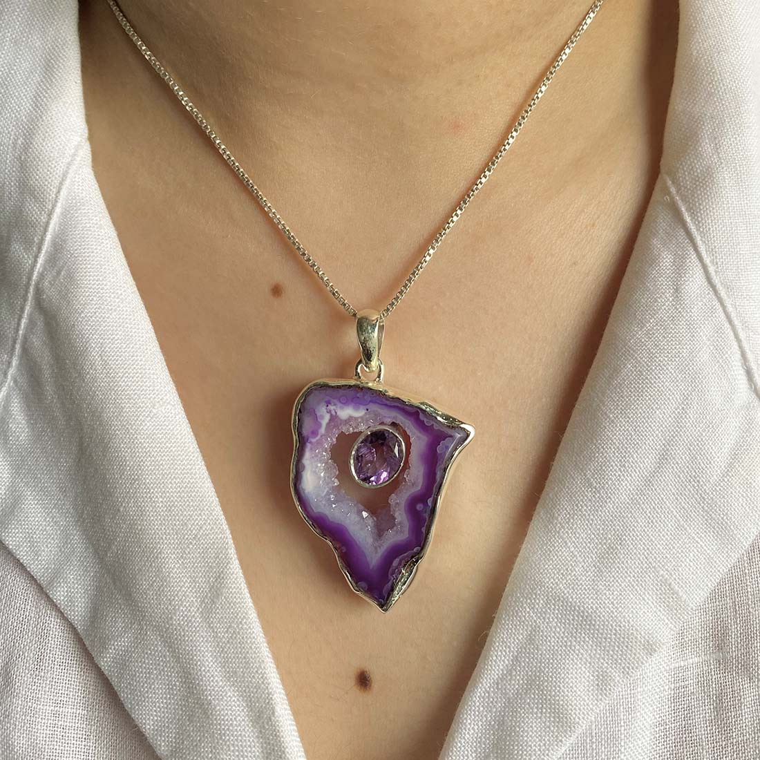 Agate (Purple) Pendant-(APU-P-25.)