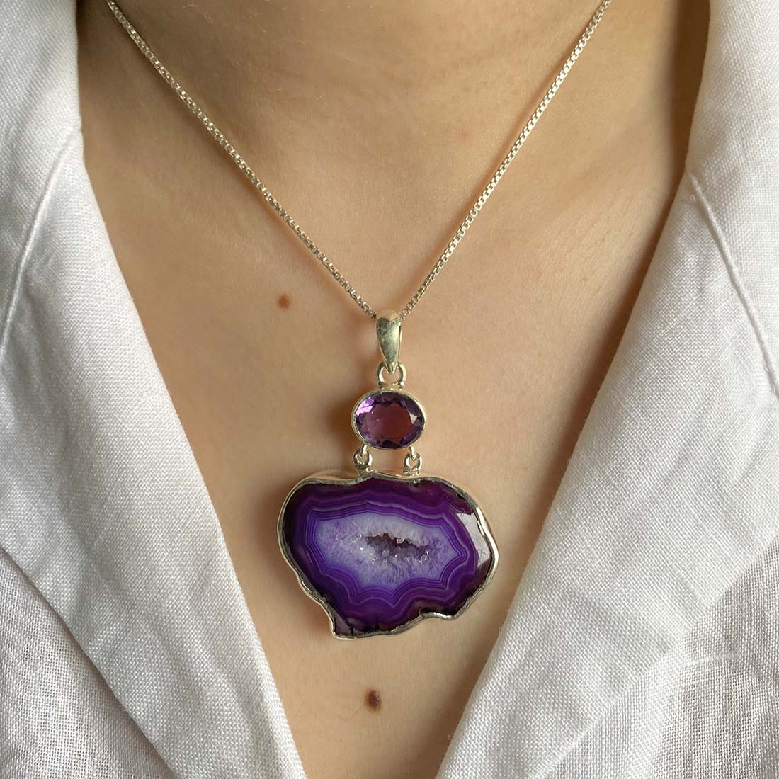 Agate (Purple) Pendant-(APU-P-26.)