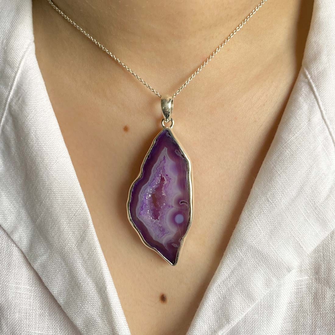 Agate (Purple) Pendant-(APU-P-31.)