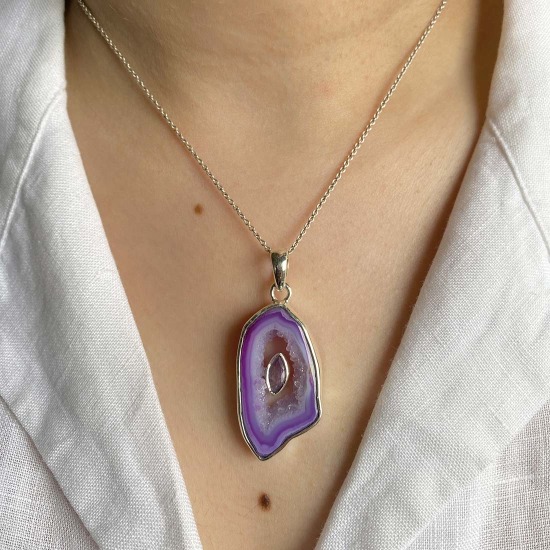 Agate (Purple) Pendant-(APU-P-8.)