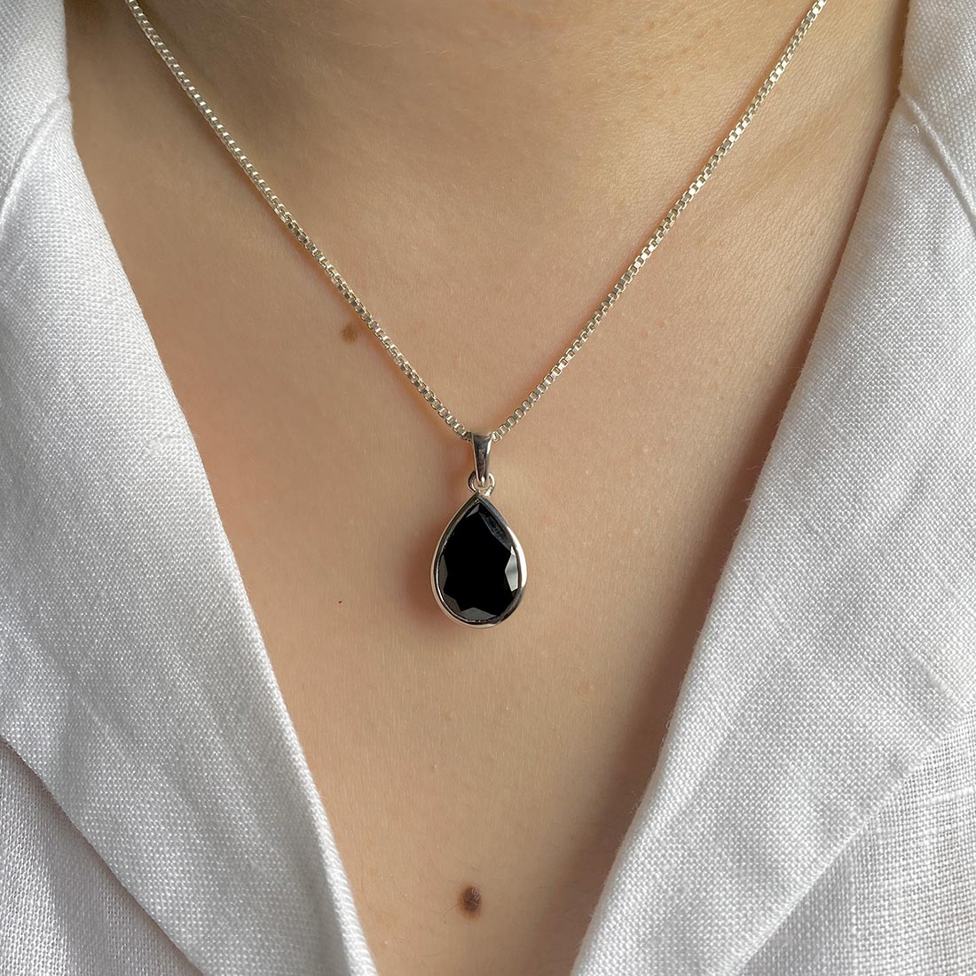 Black Tourmaline Pendant-(BLS-SP-463.)