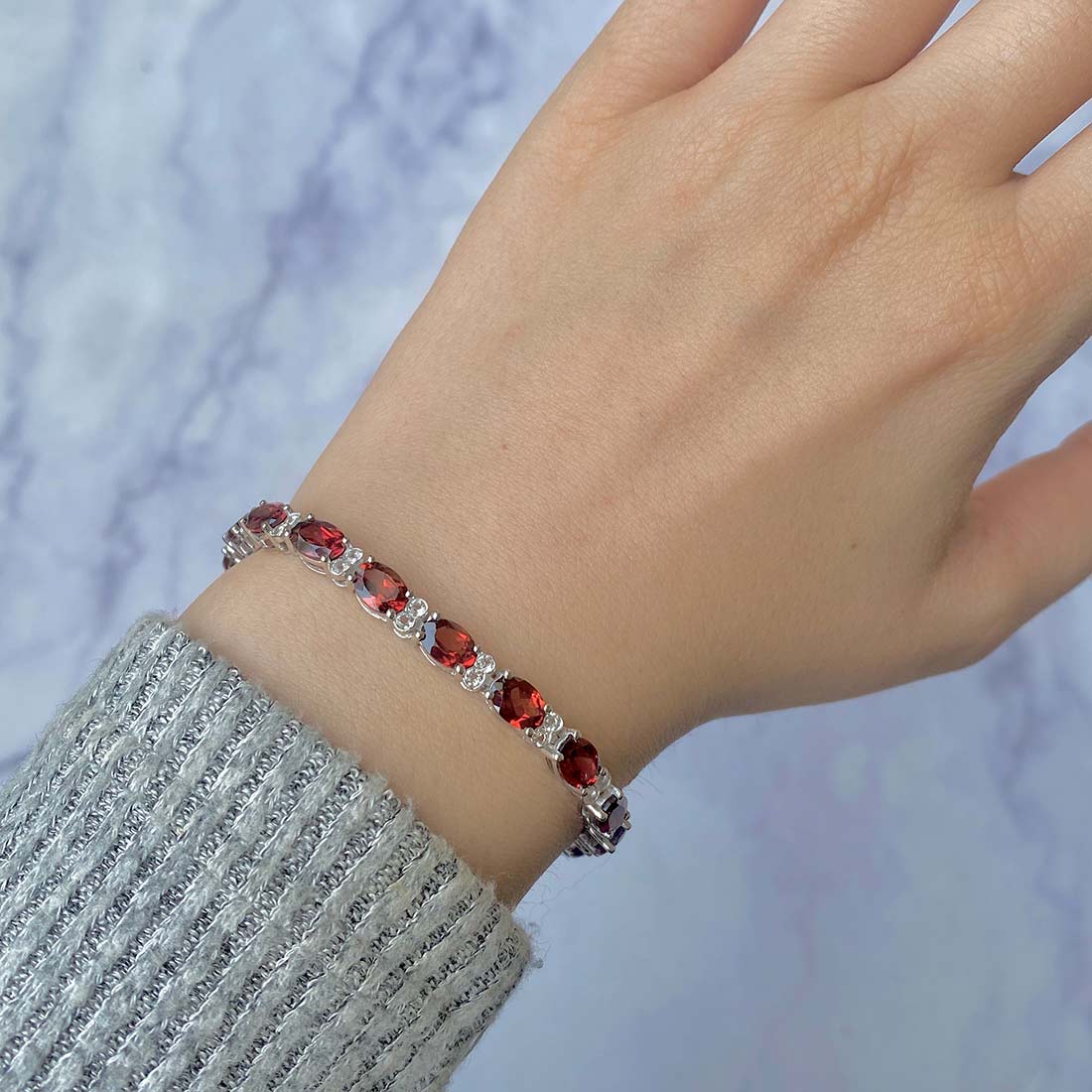 Garnet Bracelet-(GAR-SB-108.)