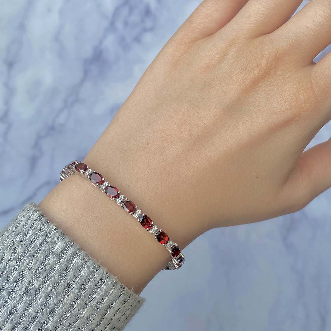 Garnet Bracelet-(GAR-SB-109.)