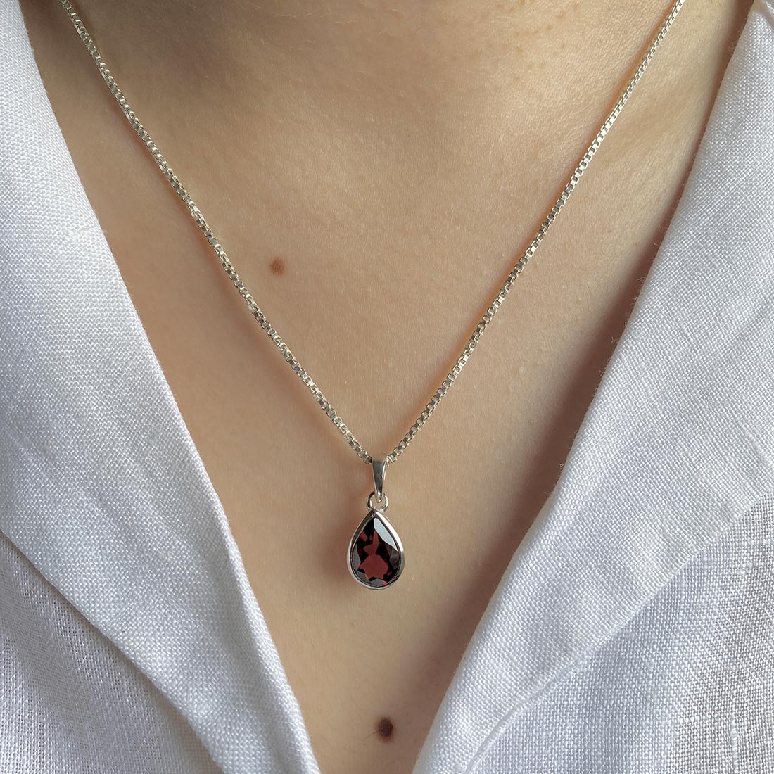 Garnet Pendant-(GAR-SP-468.)