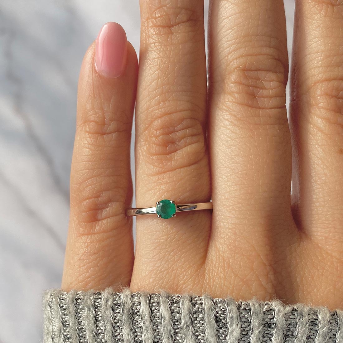 Green Onyx Ring-(GRO-SR-235.)