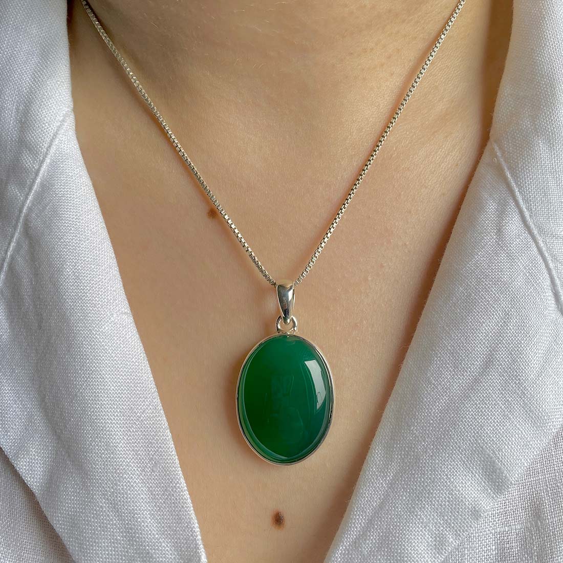 Green Onyx Pendant-(GRO-P-17.)