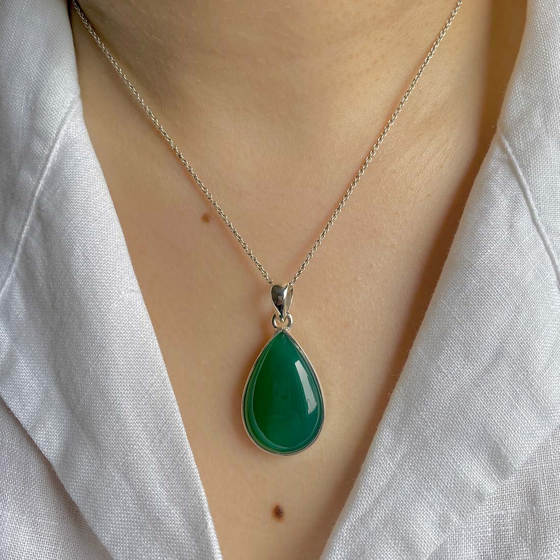 Green Onyx Pendant-(GRO-P-9.)