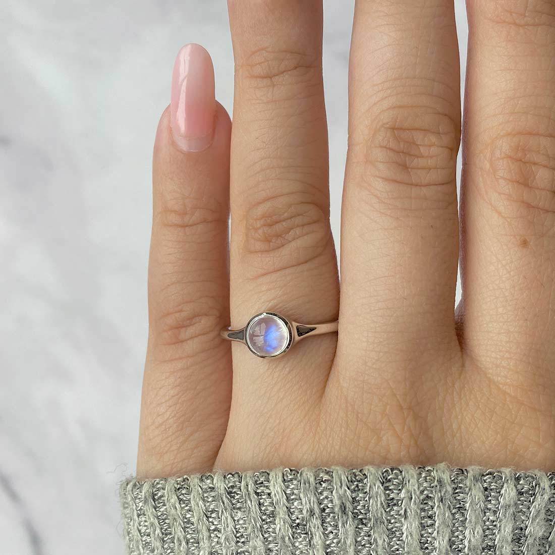 Moonstone Ring-(RBM-SR-2529.)