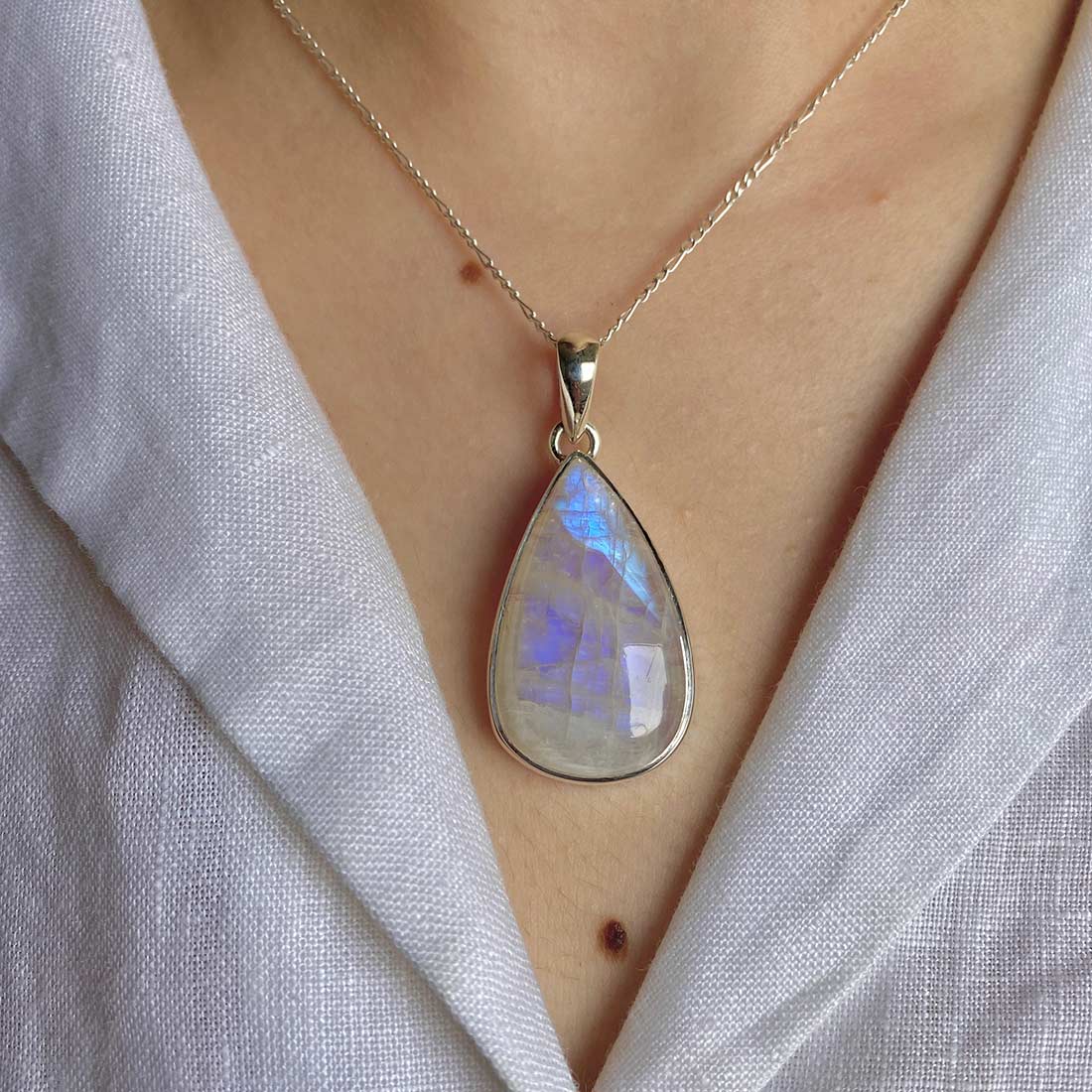 Moonstone Pendant-(RBM-P-11.)