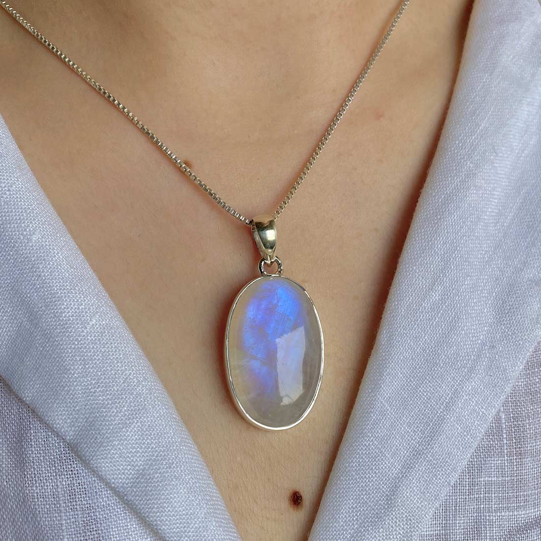 Moonstone Pendant-(RBM-P-22.)