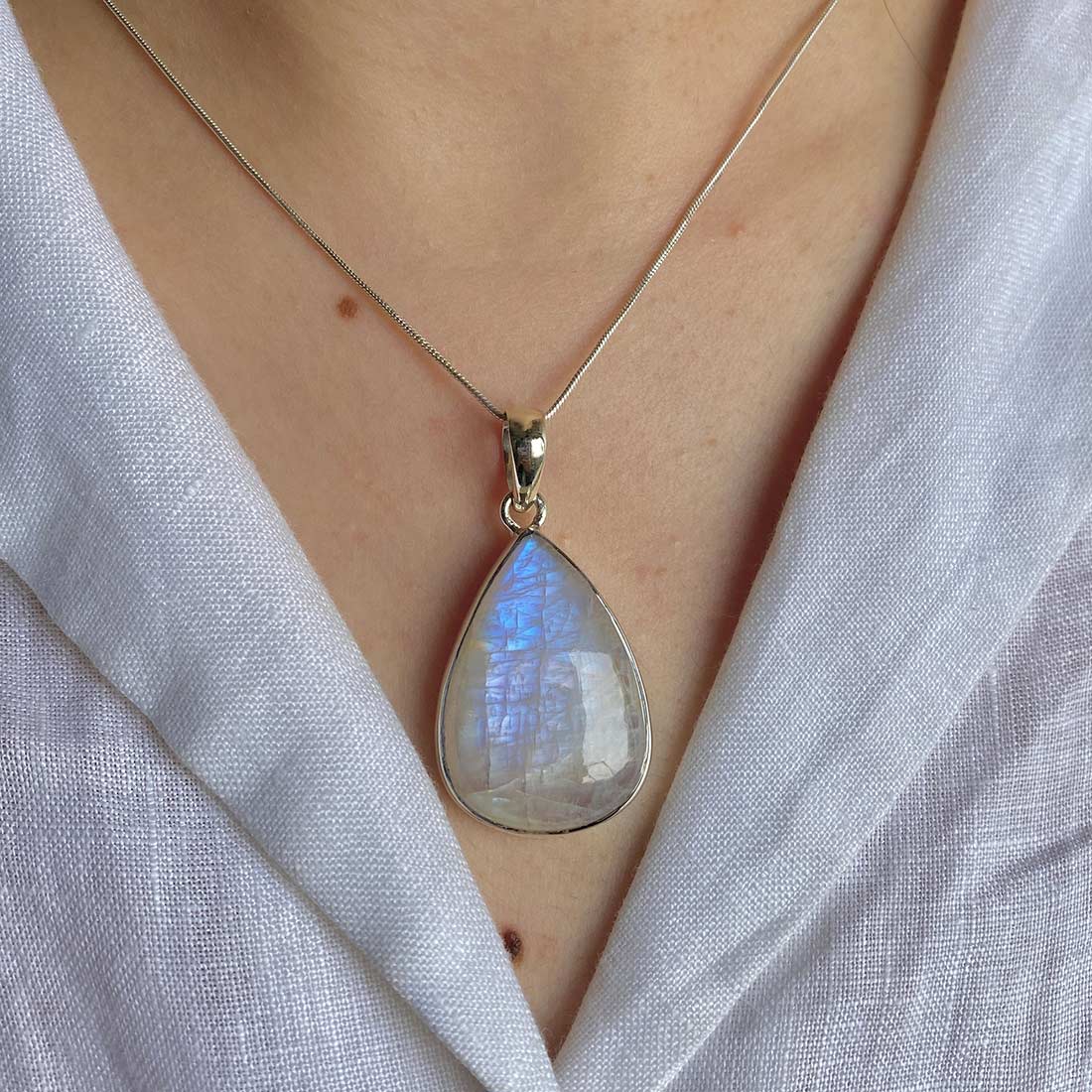 Moonstone Pendant-(RBM-P-8.)