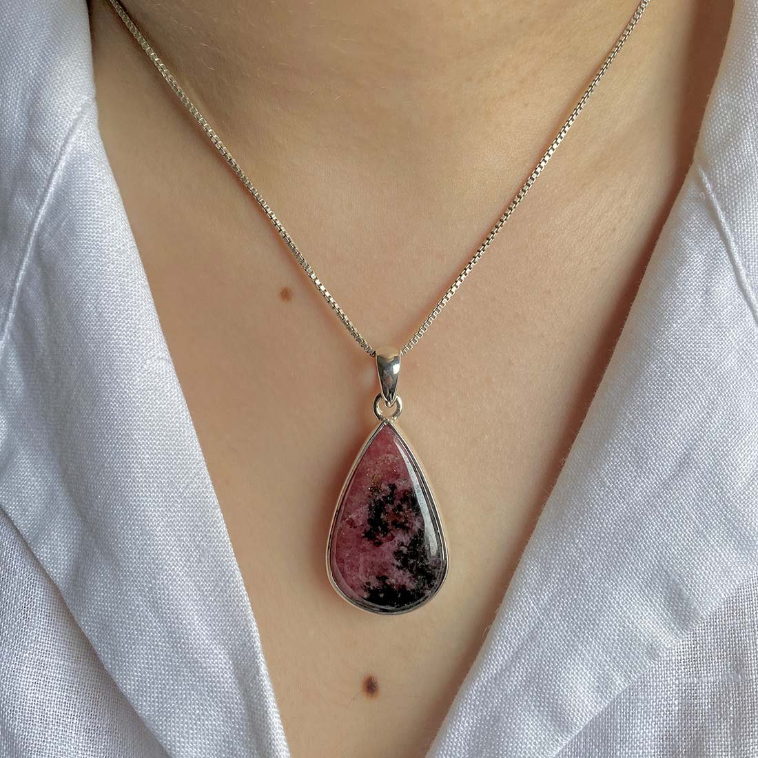 Rhodonite Pendant-(RDN-P-10.)