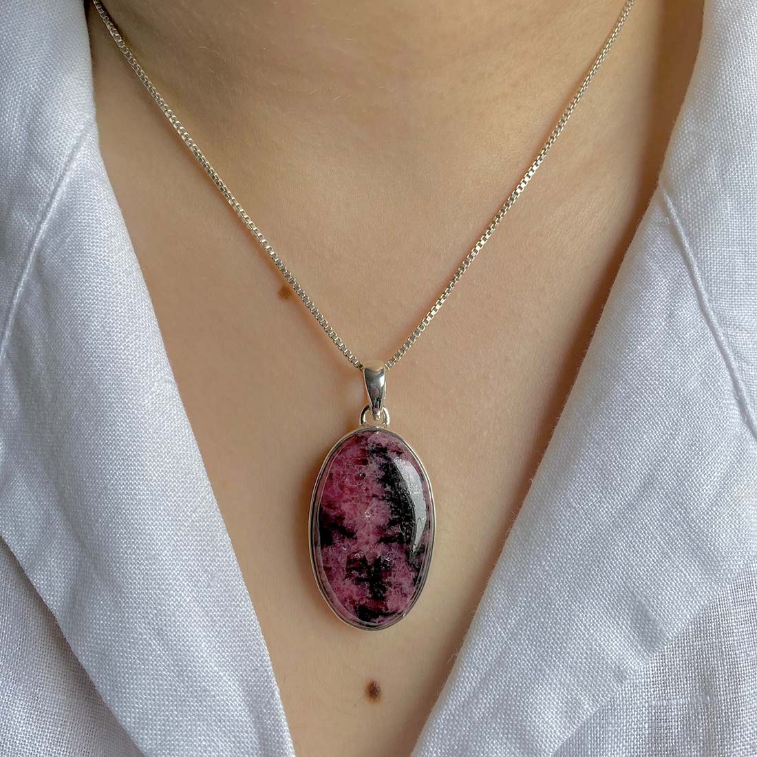 Rhodonite Pendant-(RDN-P-14.)