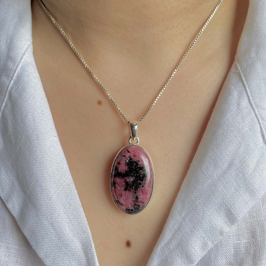 Rhodonite Pendant-(RDN-P-18.)