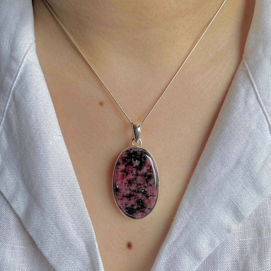 Rhodonite Pendant-(RDN-P-19.)